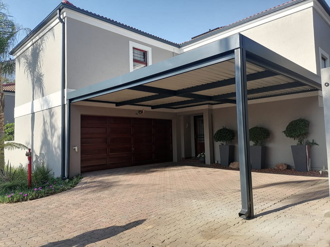 IBR awning as luxury carport