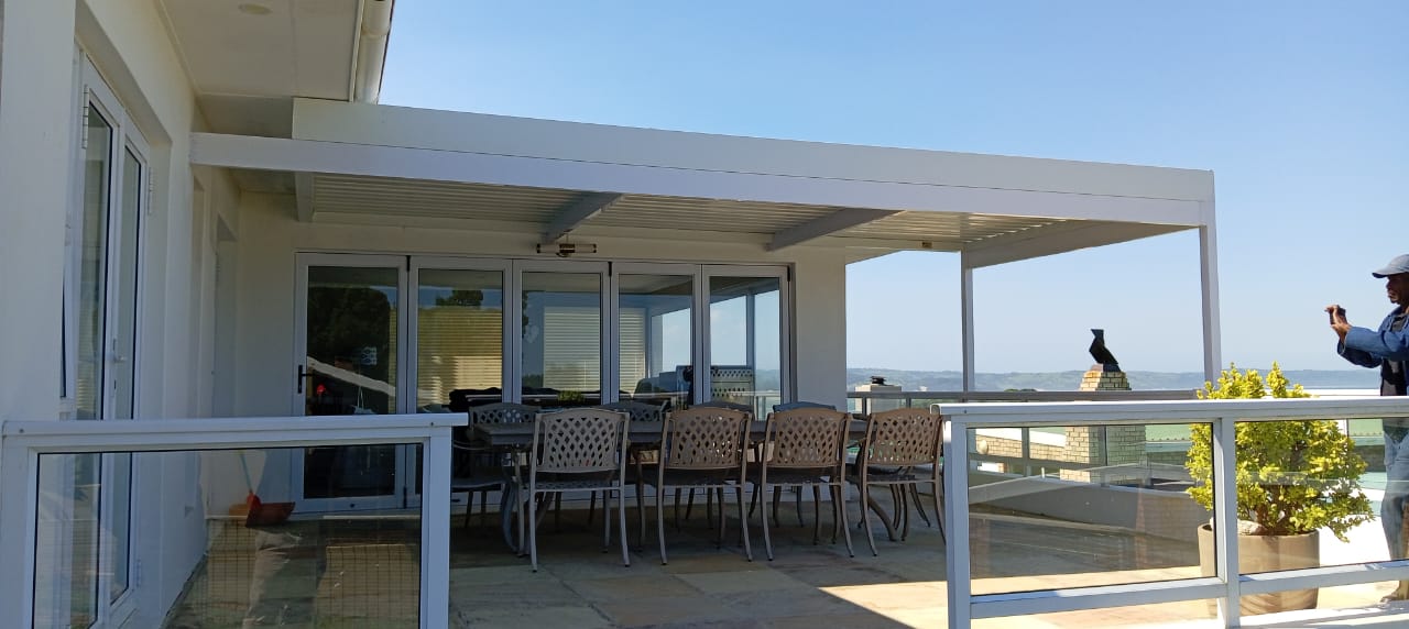 Fixed IBR awning